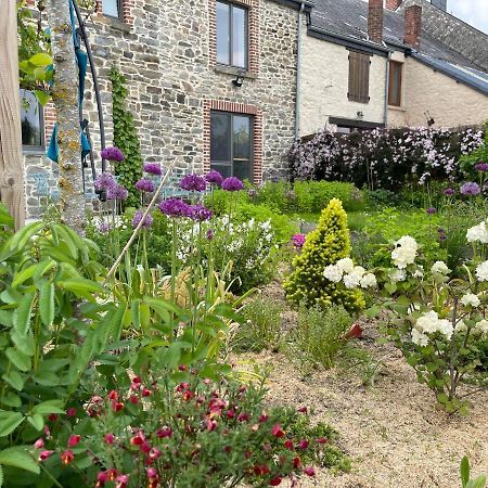 Gite Les Pimprenelles Beauraing Exterior foto